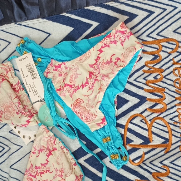 Beach Bunny NWT Damascus Sea Lg Tri Top Lg Skimpy Bottom Both Reversable - Picture 2 of 12